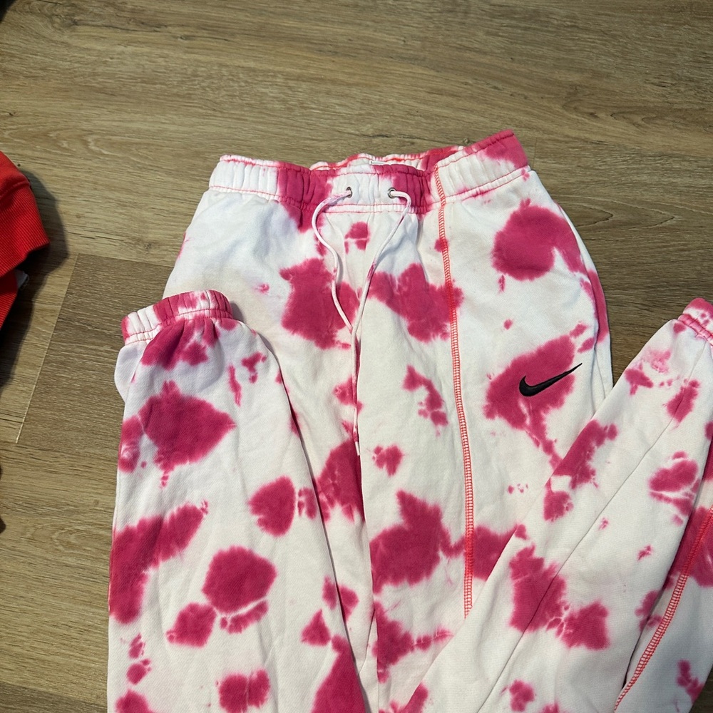 Nike Kids Pink Tie-Dye Joggers